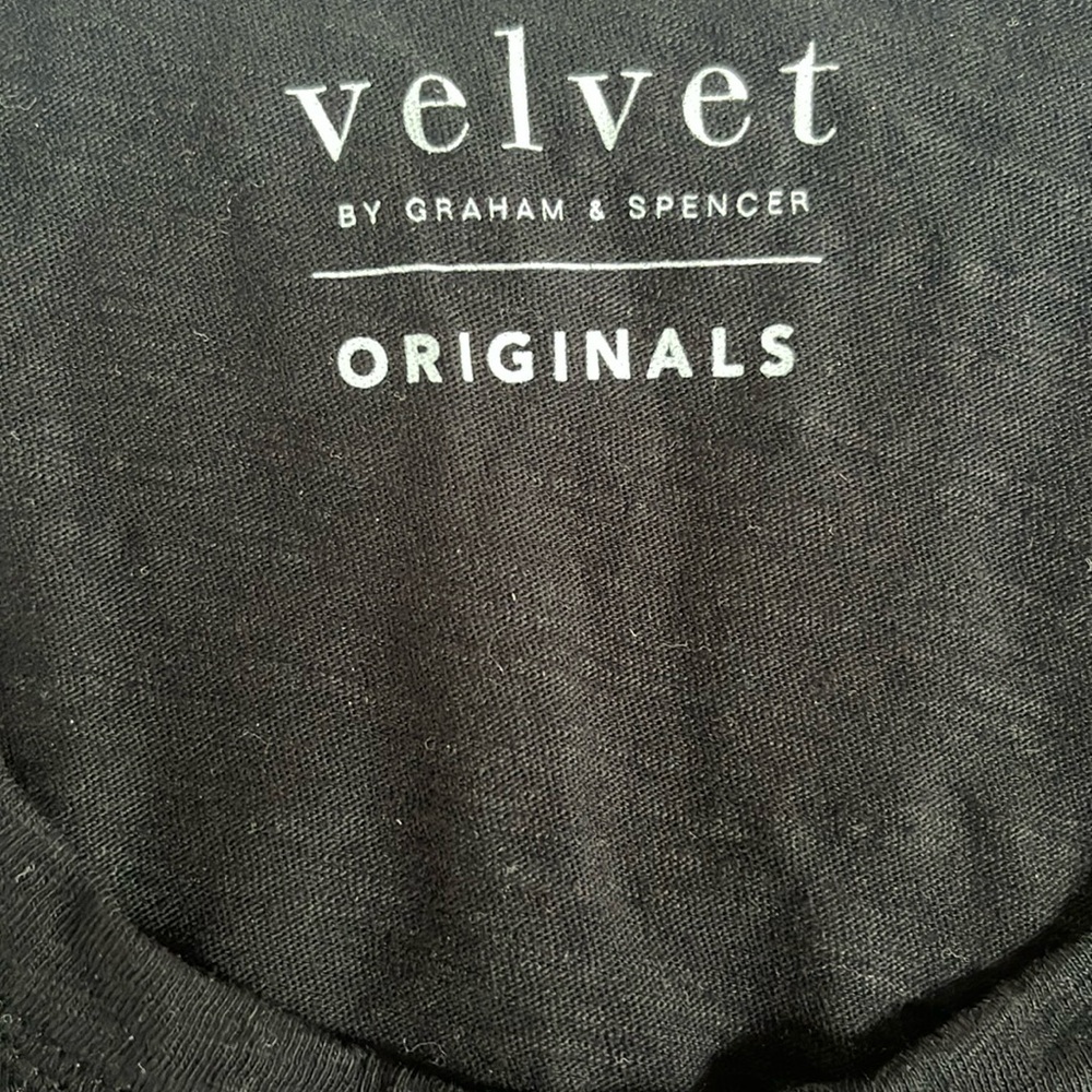 VELVET BY GRAHAM & SPENCER TANK TEE SIZE LARGE NWT